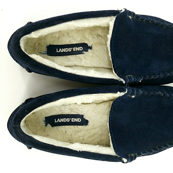 Lands End Suede Leather Moccasins Slippers Navy Blue Faux Fur Lining 7B - Picture 3 of 9
